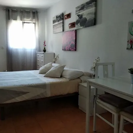Coqueto Estudio Con Acceso A Piscina * Tarifa
