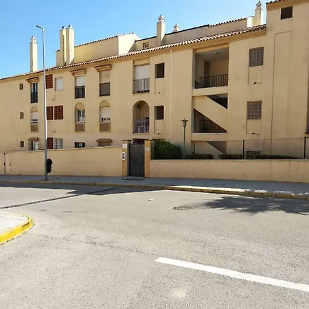 Coqueto Estudio Con Acceso A Piscina Tarifa